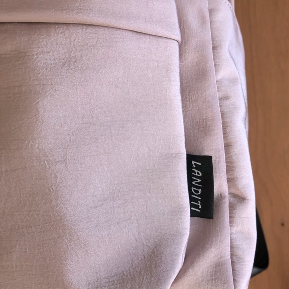 Landiti Backpack - Picture 3 of 15